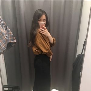 UNIQLO Brown Balloon Sleeve Blouse